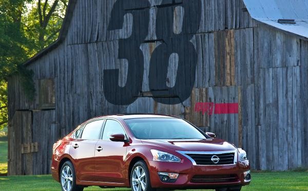 Nissan Altima 2013 - Améliorée à tous les niveau