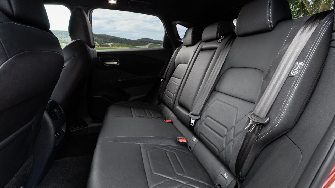 vue de l'habitacle d'une Nissan Qashqai 2025